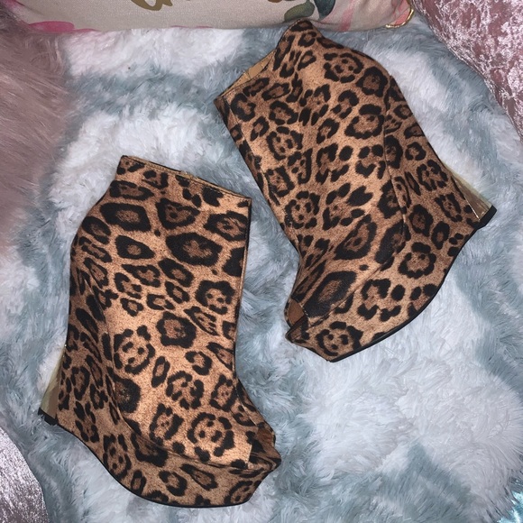 Liliana - Leopard•Peep-Toe•Platform•Wedge Booties - Picture 2 of 8